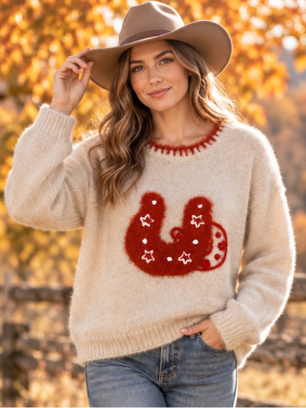 NWT - Easel Fuzzy Horseshoe Sweater - Oversized